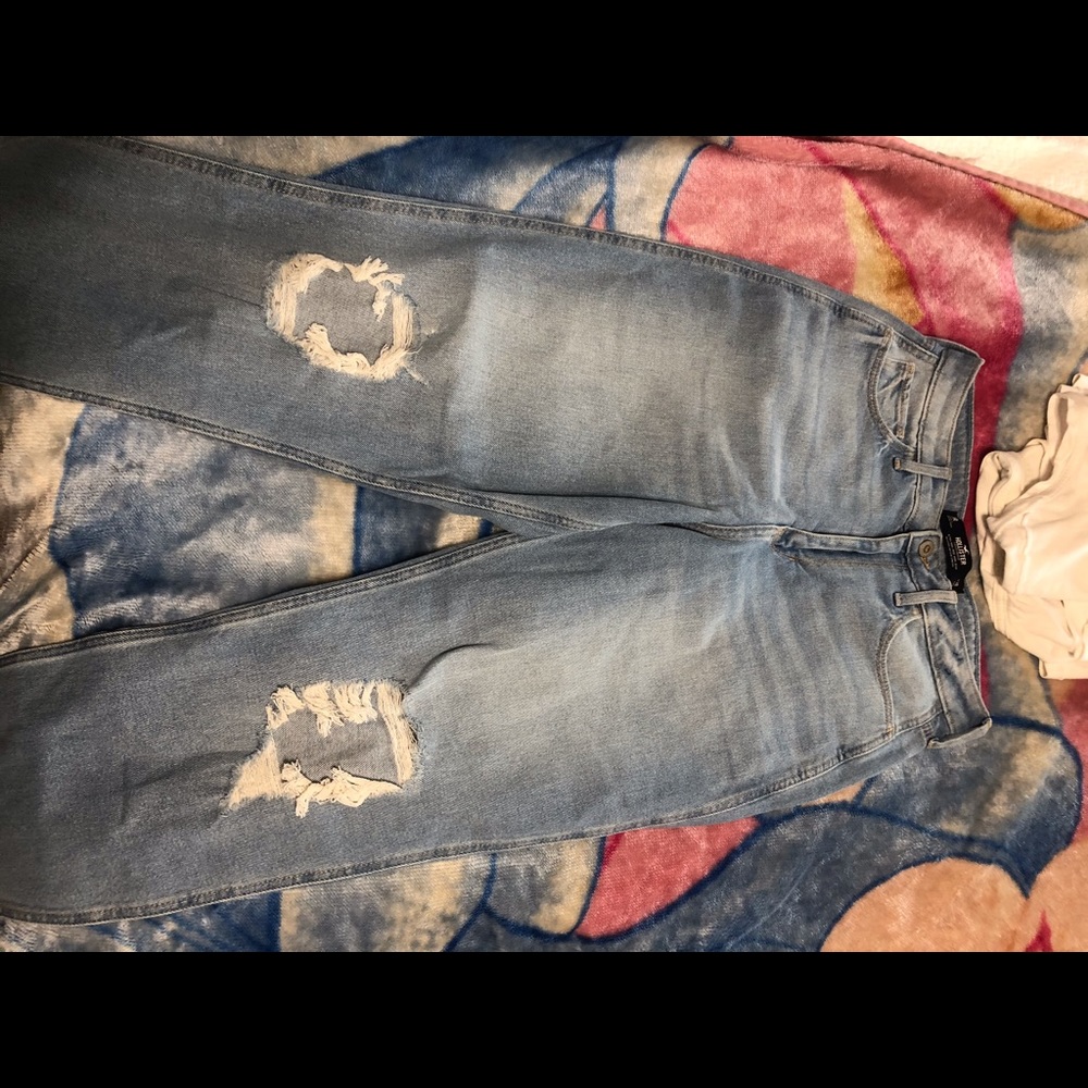 Hollister jeans